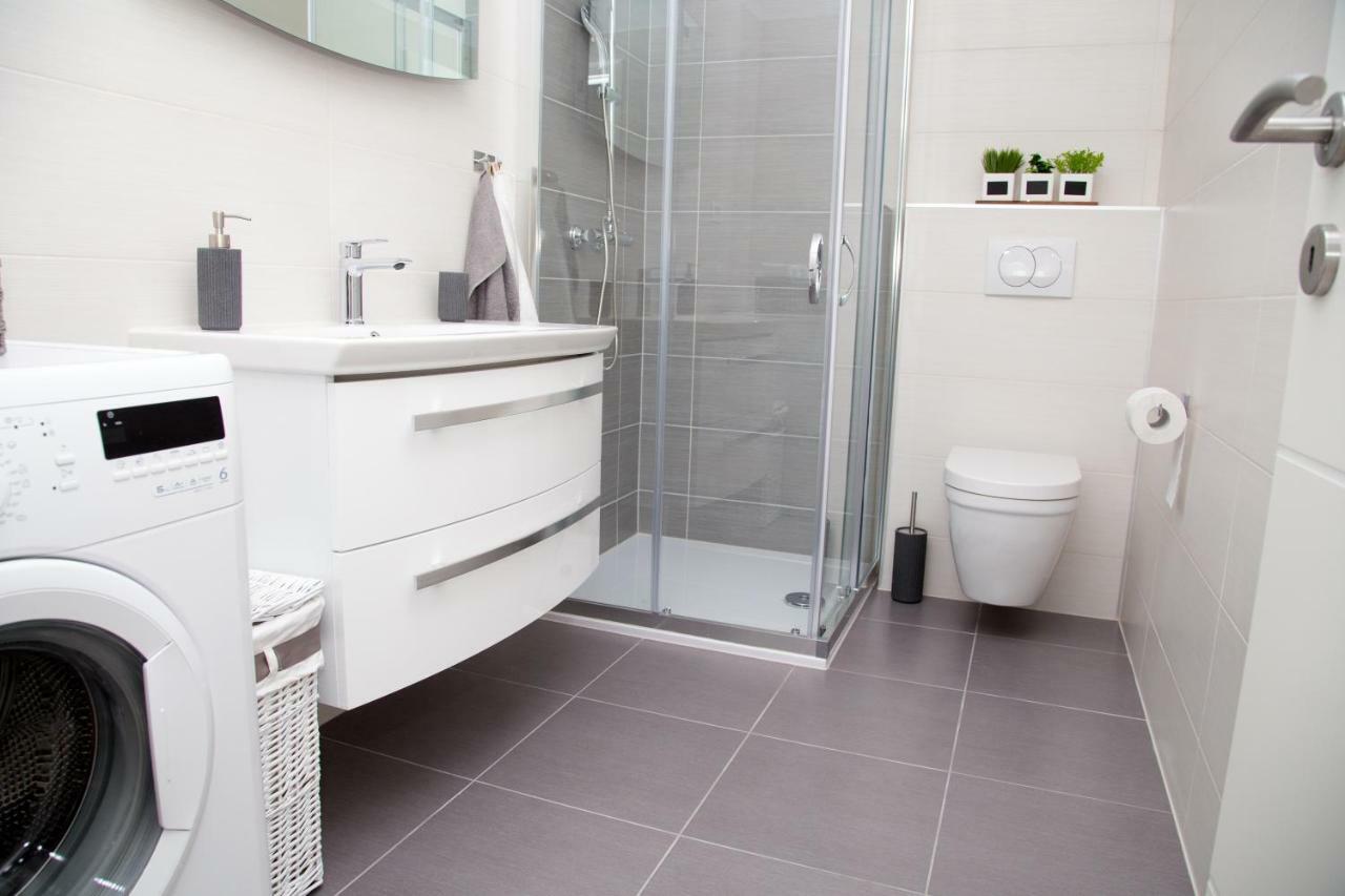Appartement Apartman Topic à Kaštela Extérieur photo